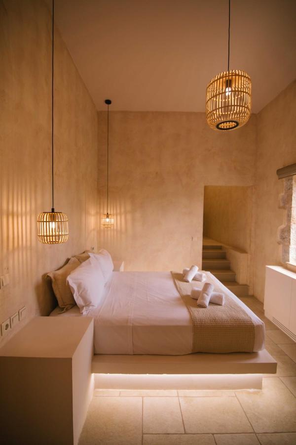 Mani Luxury Suites And Studios In Gytheio With Private Pools Luaran gambar