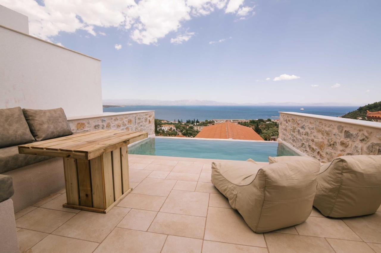 Mani Luxury Suites And Studios In Gytheio With Private Pools Luaran gambar