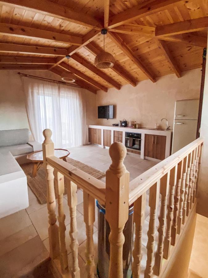 Mani Luxury Suites And Studios In Gytheio With Private Pools Luaran gambar