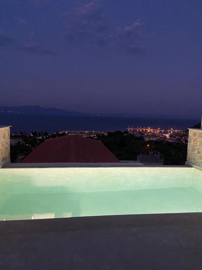 Mani Luxury Suites And Studios In Gytheio With Private Pools Luaran gambar