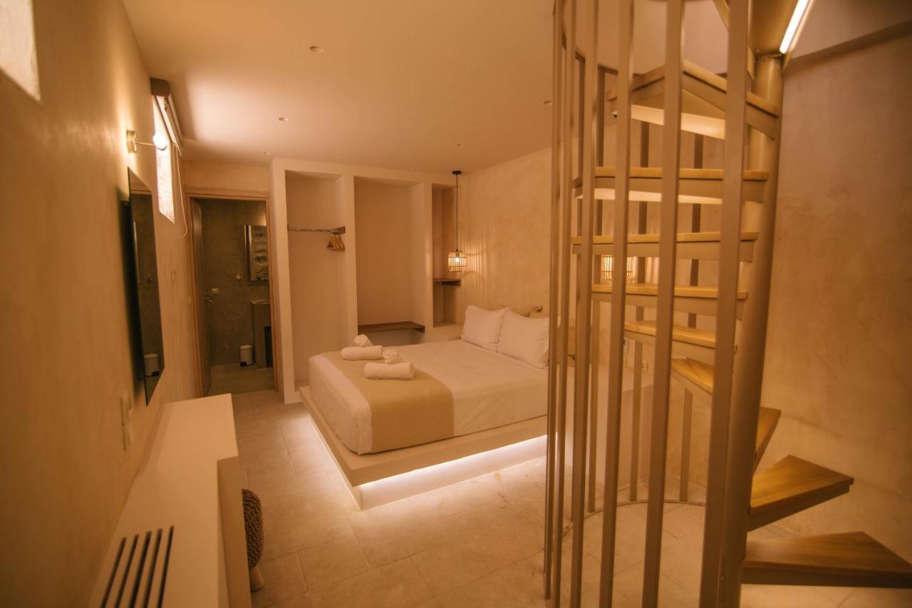 Mani Luxury Suites And Studios In Gytheio With Private Pools Luaran gambar