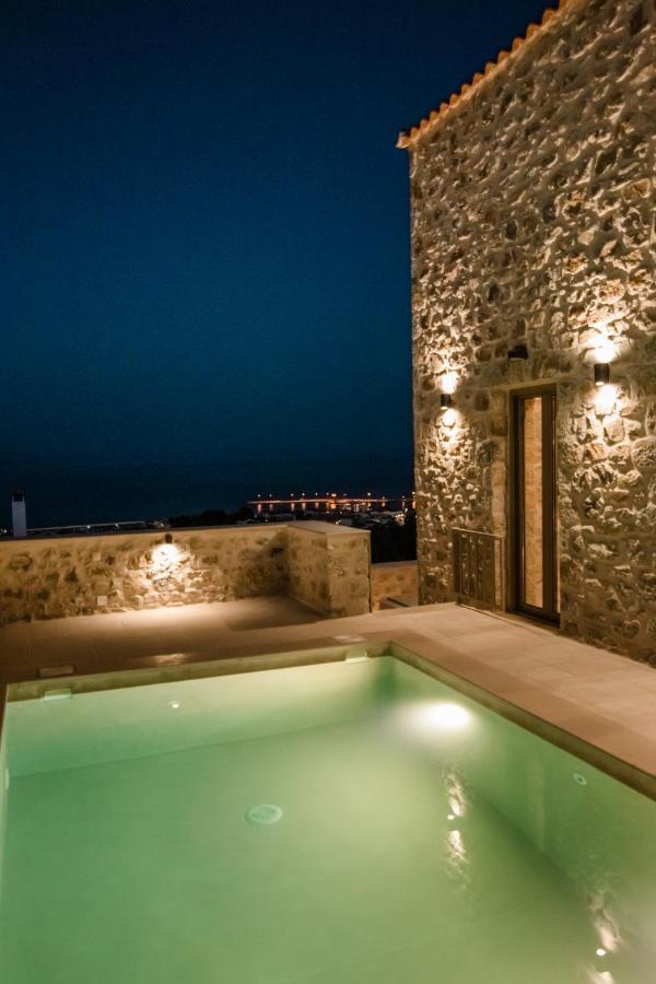 Mani Luxury Suites And Studios In Gytheio With Private Pools Luaran gambar
